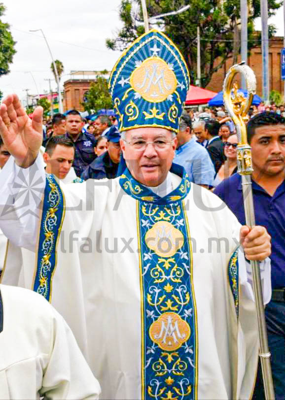 07 JHS Laterales Cardenal OBISPO Tafeta Brocado Mitra